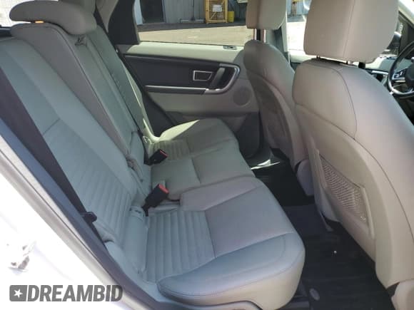 ✅ 2015 Land Rover Discovery Sport HSE Lux • VIN: SALCT2BG3FH537975 • Lot: 55826665. Listed on Copart with 111,832 mi. Free auction sales archive from the USA and detailed vehicle history report at DreamBid. Image 11.