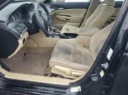 ✅ 2012 Honda Accord LX • VIN: 1HGCP2F3XCA145696 • Лот: 86993455. Опубликован ранее на Copart с пробегом 284 829 миль. Бесплатный доступ к архиву аукционных продаж из США и подробный отчёт об истории автомобиля на DreamBid. Изображение 7.