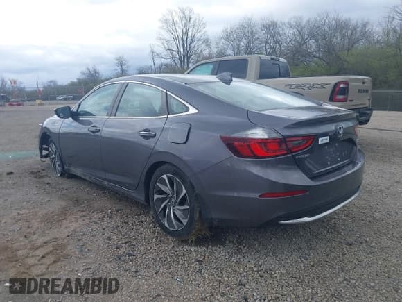 ✅ 2021 Honda Insight Touring • VIN: 19XZE4F91ME005517 • Lot: 42036493. Wystawiony na IAAI z przebiegiem 65 404 mil. Bezpłatny archiwum sprzedaży aukcyjnych z USA i szczegółowy raport historii pojazdu na DreamBid. Zdjęcie 3.