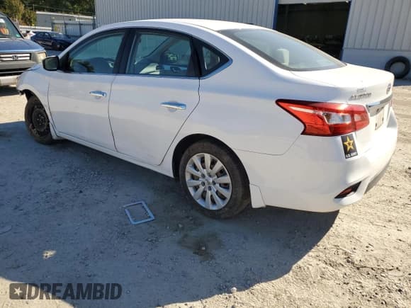 ✅ 2017 Nissan Sentra S • VIN: 3N1AB7AP1HY245087 • Lot: 82692795. Listed on Copart with 174,469 mi. Free auction sales archive from the USA and detailed vehicle history report at DreamBid. Image 2.