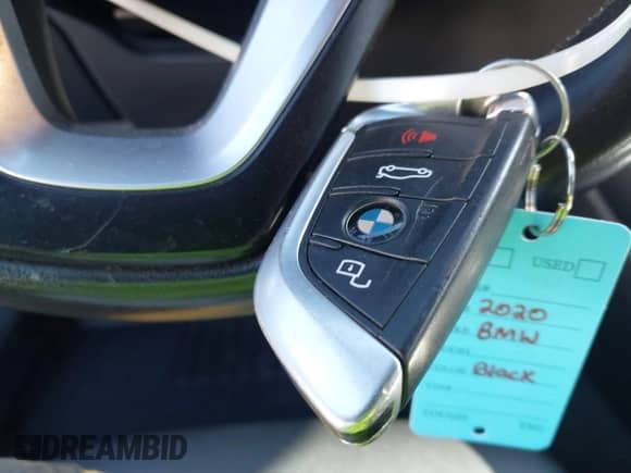 2020 BMW 3 Series 330i xDrive с VIN WBA5R7C06LFH40038, выставлен на аукционе IAAI как лот 41780401 с пробегом 100 588 миль миль и . История ставок и продаж доступна на DreamBid. Изображение 11.