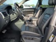 ✅ 2022 Volkswagen Atlas SEL Premium R-Line • VIN: 1V2FR2CA2NC517465 • Lot: 65927025. Wystawiony na Copart z przebiegiem 47 172 mil. Bezpłatny archiwum sprzedaży aukcyjnych z USA i szczegółowy raport historii pojazdu na DreamBid. Zdjęcie 7.