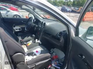 ✅ 2014 Chevrolet Captiva Sport LS • VIN: 3GNAL2EK2ES652899 • Lot: 42191815. Wystawiony na IAAI z przebiegiem 216 714 mil. Bezpłatny archiwum sprzedaży aukcyjnych z USA i szczegółowy raport historii pojazdu na DreamBid. Zdjęcie 5.