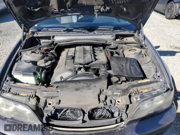 2006 BMW 3 Series 325Ci with VIN WBABD33426PL09754, listed as a Copart auction lot 71323315 with 150,243 mi miles and Salvage title. Bid and sale history available at DreamBid. Image 11.