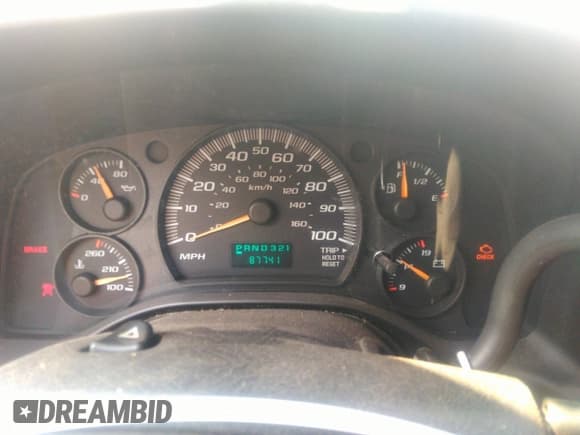 ✅ 2005 Chevrolet Express Cargo • VIN: 1GCFG15X451252983 • Lot: 42790611. Listed on IAAI with 87,741 mi. Free auction sales archive from the USA and detailed vehicle history report at DreamBid. Image 7.