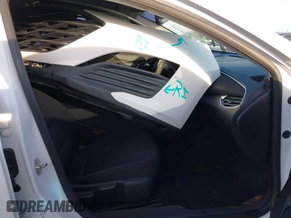 2020 Chevrolet Malibu LT with VIN 1G1ZD5ST8LF066550, listed as a IAAI auction lot 40651818 with Not provided miles and . Bid and sale history available at DreamBid. Image 5.