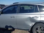 ✅ 2017 Toyota RAV4 LE • VIN: 2T3ZFREV6HW337990 • Lot: 40804909. Wystawiony na IAAI z przebiegiem 152 733 mil. Bezpłatny archiwum sprzedaży aukcyjnych z USA i szczegółowy raport historii pojazdu na DreamBid. Zdjęcie 14.