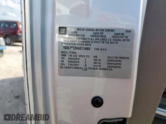 ✅ 2010 Chevrolet Traverse 1LT • VIN: 1GNLRFED9AS114464 • Lot: 85860615. Wystawiony na Copart z przebiegiem 215 104 mil. Bezpłatny archiwum sprzedaży aukcyjnych z USA i szczegółowy raport historii pojazdu na DreamBid. Zdjęcie 13.