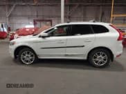 ✅ 2016 Volvo XC60 T5 Premier • VIN: YV4612RK4G2786016 • Lot: 42455395. Wystawiony na IAAI z przebiegiem 74 986 mil. Bezpłatny archiwum sprzedaży aukcyjnych z USA i szczegółowy raport historii pojazdu na DreamBid. Zdjęcie 14.