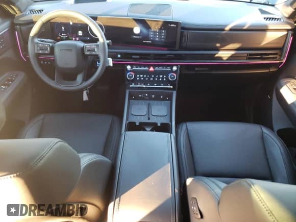 2025 Hyundai Santa Fe Calligraphy с VIN 5NMP5DG19SH022376, выставлен на аукционе Copart как лот 82799444 с пробегом 1 114 миль миль и Списание • Salvage title. История ставок и продаж доступна на DreamBid. Изображение 8.