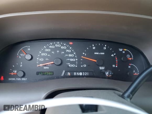✅ 2004 Ford Excursion Eddie Bauer • VIN: 1FMSU45P74EA29932 • Лот: 50049715. Опубликован ранее на Copart с пробегом 171 259 миль. Бесплатный доступ к архиву аукционных продаж из США и подробный отчёт об истории автомобиля на DreamBid. Изображение 9.