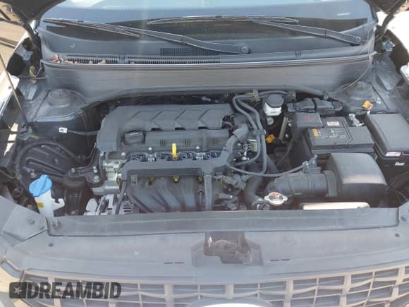 ✅ 2022 Hyundai Venue SE • VIN: KMHRB8A35NU200411 • Lot: 41523273. Listed on IAAI with 41,127 mi. Free auction sales archive from the USA and detailed vehicle history report at DreamBid. Image 10.