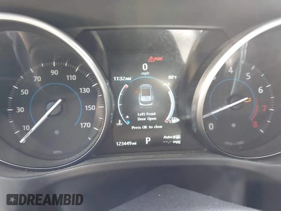 ✅ 2017 Jaguar F-Pace 35t Premium • VIN: SADCJ2BV8HA894113 • Лот: 43176058. Опубликован ранее на IAAI с пробегом 123 449 миль. Бесплатный доступ к архиву аукционных продаж из США и подробный отчёт об истории автомобиля на DreamBid. Изображение 7.