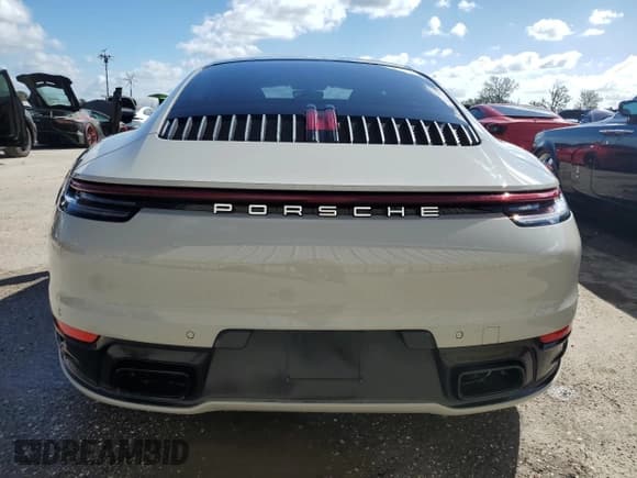 ✅ 2022 Porsche 911 Carrera • VIN: WP0AA2A90NS205663 • Lot: 74755864. Listed on Copart with 16,208 mi. Free auction sales archive from the USA and detailed vehicle history report at DreamBid. Image 6.