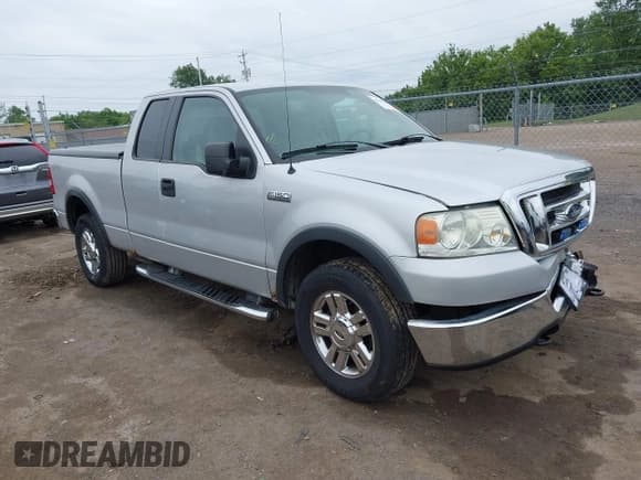 ✅ 2008 Ford F-150 XLT • VIN: 1FTPX14V48FB32449 • Lot: 42345105. Listed on IAAI with 167,793 mi. Free auction sales archive from the USA and detailed vehicle history report at DreamBid. Image 1.