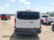 ✅ 2024 Ford Transit Passenger XL • VIN: 1FBAX9Y83RKB87058 • Lot: 42699200. Wystawiony na IAAI z przebiegiem 28 999 mil. Bezpłatny archiwum sprzedaży aukcyjnych z USA i szczegółowy raport historii pojazdu na DreamBid. Zdjęcie 16.