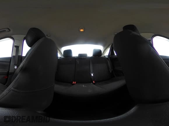 ✅ 2015 Ford Focus SE • VIN: 1FADP3F27FL386775 • Лот: 42133393. Опубликован ранее на IAAI с пробегом 102 960 миль. Бесплатный доступ к архиву аукционных продаж из США и подробный отчёт об истории автомобиля на DreamBid. Изображение 19.