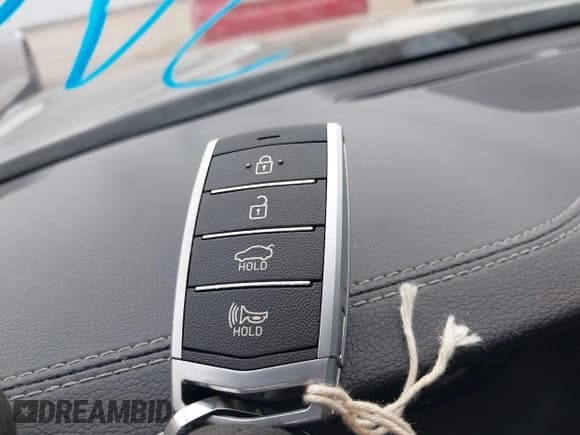 ✅ 2020 Genesis G70 2.0T • VIN: KMTG64LA4LU050990 • Лот: 43186449. Опубликован ранее на IAAI с пробегом 84 847 миль. Бесплатный доступ к архиву аукционных продаж из США и подробный отчёт об истории автомобиля на DreamBid. Изображение 11.