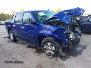 ✅ 2010 Chevrolet Avalanche LT • VIN: 3GNVKFE08AG236752 • Лот: 43505267. Опубликован ранее на IAAI с пробегом 203 259 миль. Бесплатный доступ к архиву аукционных продаж из США и подробный отчёт об истории автомобиля на DreamBid. Изображение 1.