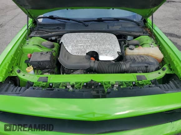 ✅ 2017 Dodge Challenger SXT Plus • VIN: 2C3CDZAG0HH555138 • Lot: 84816105. Wystawiony na Copart z przebiegiem 136 840 mil mil. Skorzystaj z bezpłatnego archiwum sprzedaży aukcyjnych z USA i zobacz szczegółowy raport historii pojazdu na DreamBid. Zdjęcie 11.