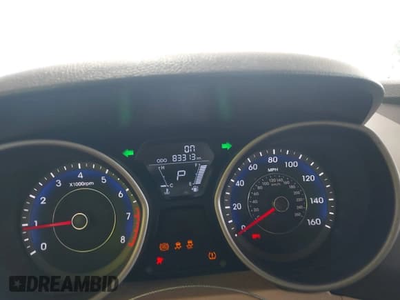 ✅ 2013 Hyundai Elantra GLS • VIN: KMHDH4AE0DU495810 • Lot: 43572371. Listed on IAAI with 83,313 mi. Free auction sales archive from the USA and detailed vehicle history report at DreamBid. Image 7.