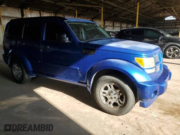 2008 Dodge Nitro R/T with VIN 1D8GT58668W127647, listed as a Copart auction lot 71934295 with 137,500 mi miles and Clean title. Bid and sale history available at DreamBid. Image 4.