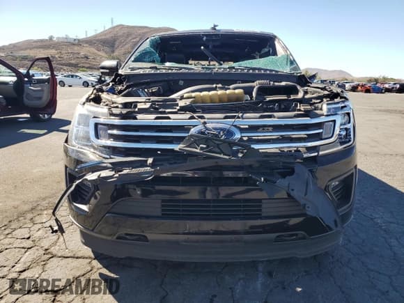 ✅ 2020 Ford Expedition XLT • VIN: 1FMJU1JT7LEA71755 • Lot: 82778705. Listed on Copart with 84,144 mi. Free auction sales archive from the USA and detailed vehicle history report at DreamBid. Image 5.