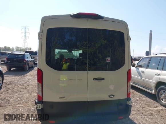 ✅ 2025 Ford Transit • VIN: 1FTBW2CG2SKA33939 • Лот: 43369032. Опубликован ранее на IAAI с пробегом 3 344 миль. Бесплатный доступ к архиву аукционных продаж из США и подробный отчёт об истории автомобиля на DreamBid. Изображение 16.