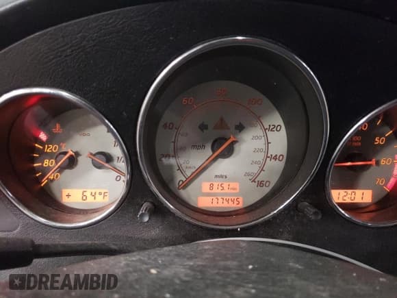 ✅ 2000 Mercedes-Benz SLK 230 Kompressor • VIN: WDBKK47FXYF168434 • Lot: 47393865. Listed on Copart with 177,445 mi. Free auction sales archive from the USA and detailed vehicle history report at DreamBid. Image 9.