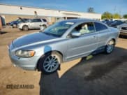 ✅ 2008 Volvo C70 • VIN: YV1MC672X8J047698 • Lot: 80341345. Wystawiony na Copart z przebiegiem 83 488 mil. Bezpłatny archiwum sprzedaży aukcyjnych z USA i szczegółowy raport historii pojazdu na DreamBid. Zdjęcie 1.