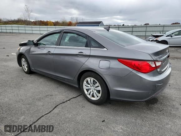✅ 2011 Hyundai Sonata GLS • VIN: 5NPEB4ACXBH291841 • Lot: 91982145. Listed on Copart with 131,057 mi. Free auction sales archive from the USA and detailed vehicle history report at DreamBid. Image 2.