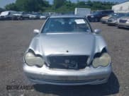 ✅ 2004 Mercedes-Benz C 230 Kompressor • VIN: WDBRF40J94A645850 • Lot: 42446144. Listed on IAAI with 107,092 mi. Free auction sales archive from the USA and detailed vehicle history report at DreamBid. Image 6.