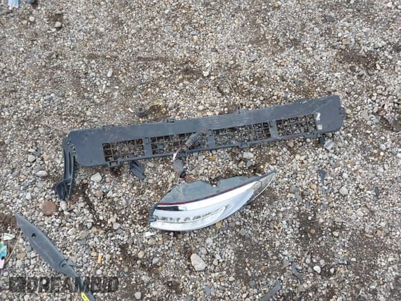 ✅ 2010 Ford Edge SEL • VIN: 2FMDK3JC8ABB04222 • Лот: 43503418. Опубликован ранее на IAAI с пробегом 170 808 миль. Бесплатный доступ к архиву аукционных продаж из США и подробный отчёт об истории автомобиля на DreamBid. Изображение 12.