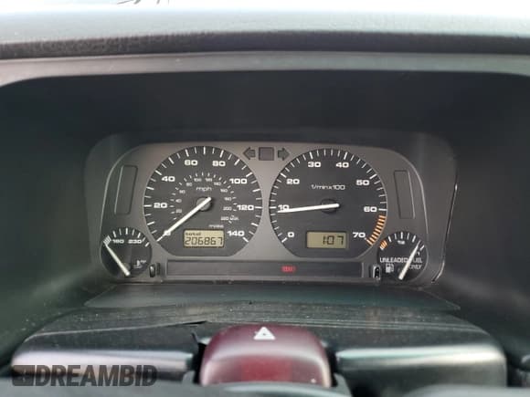 ✅ 1996 Volkswagen Cabriolet • VIN: WVWBB81EXTK013486 • Lot: 70772834. Wystawiony na Copart z przebiegiem 206 867 mil. Bezpłatny archiwum sprzedaży aukcyjnych z USA i szczegółowy raport historii pojazdu na DreamBid. Zdjęcie 9.