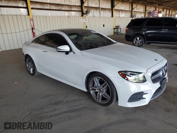 ✅ 2019 Mercedes-Benz E 450 • VIN: WDD1J6HBXKF108139 • Lot: 58035605. Wystawiony na Copart z przebiegiem 44 987 mil. Bezpłatny archiwum sprzedaży aukcyjnych z USA i szczegółowy raport historii pojazdu na DreamBid. Zdjęcie 4.