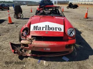 ✅ 1990 Porsche 911 • VIN: WP0AB2964LS450888 • Lot: 56202545. Wystawiony na Copart z przebiegiem 175 749 mil. Bezpłatny archiwum sprzedaży aukcyjnych z USA i szczegółowy raport historii pojazdu na DreamBid. Zdjęcie 5.