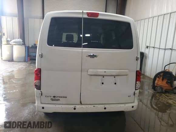 2015 Chevrolet City Express Cargo LT с VIN 3N63M0ZN8FK723321, выставлен на аукционе Copart как лот 55815055 с пробегом 135 762 миль миль и Списание • Salvage title. История ставок и продаж доступна на DreamBid. Изображение 6.