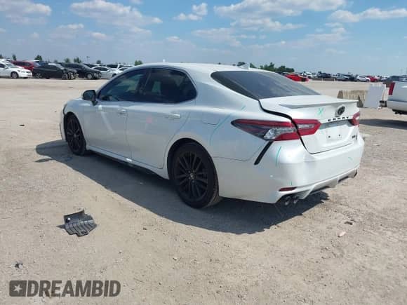 2021 Toyota Camry XSE with VIN 4T1K61AK9MU614293, listed as a IAAI auction lot 43340666 with 91,816 mi miles and . Bid and sale history available at DreamBid. Image 3.