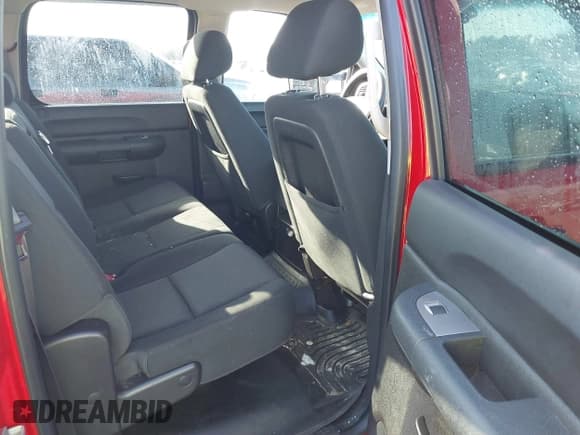 ✅ 2013 Chevrolet Silverado 2500HD LT • VIN: 1GC1KXCG1DF144630 • Lot: 41370886. Listed on IAAI with 268,431 mi. Free auction sales archive from the USA and detailed vehicle history report at DreamBid. Image 8.