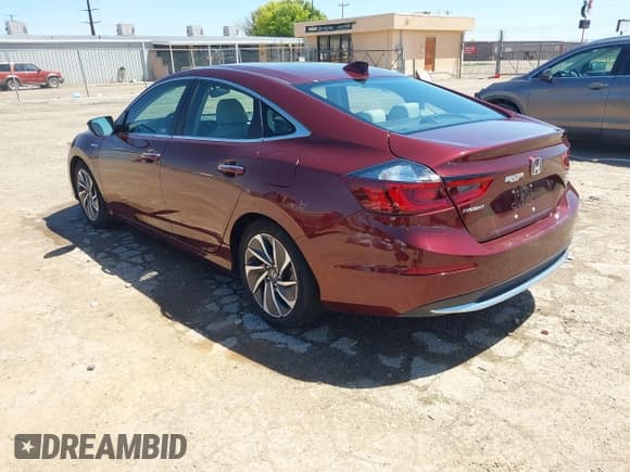✅ 2020 Honda Insight Touring • VIN: 19XZE4F99LE010043 • Лот: 42235458. Опубликован ранее на IAAI с пробегом 42 031 миль. Бесплатный доступ к архиву аукционных продаж из США и подробный отчёт об истории автомобиля на DreamBid. Изображение 3.