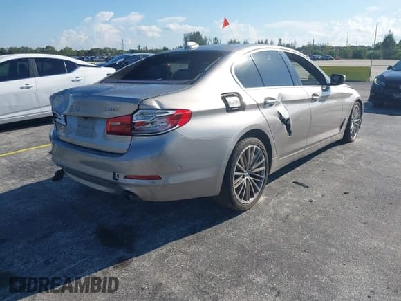 ✅ 2017 BMW 5 Series 530i • VIN: WBAJA5C36HG896115 • Lot: 43229244. Listed on IAAI with 135,256 mi. Free auction sales archive from the USA and detailed vehicle history report at DreamBid. Image 4.