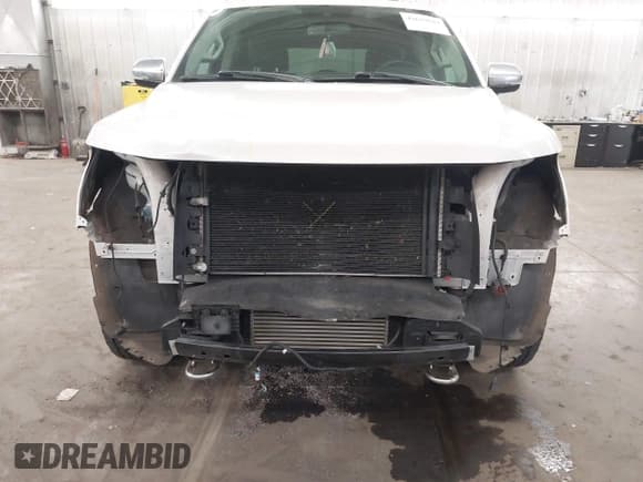 ✅ 2019 Ford Expedition Max Platinum • VIN: 1FMJK1MT6KEA18920 • Lot: 43619028. Wystawiony na IAAI z przebiegiem 108 772 mil. Bezpłatny archiwum sprzedaży aukcyjnych z USA i szczegółowy raport historii pojazdu na DreamBid. Zdjęcie 6.