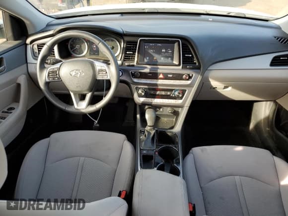 ✅ 2018 Hyundai Sonata Limited • VIN: 5NPE34AF0JH597453 • Лот: 41363713. Опубликован ранее на Copart с пробегом 28 813 миль. Бесплатный доступ к архиву аукционных продаж из США и подробный отчёт об истории автомобиля на DreamBid. Изображение 8.