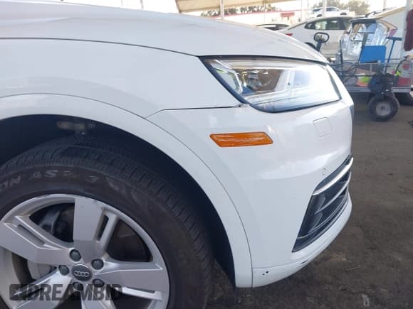 ✅ 2018 Audi Q5 Premium Plus • VIN: WA1BNAFY3J2007604 • Lot: 43451006. Wystawiony na IAAI z przebiegiem 120 424 mil. Bezpłatny archiwum sprzedaży aukcyjnych z USA i szczegółowy raport historii pojazdu na DreamBid. Zdjęcie 21.