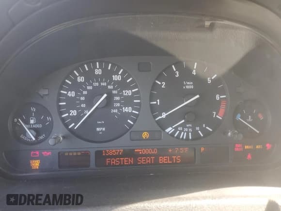 ✅ 2001 BMW X5 4.4i • VIN: WBAFB33551LH11626 • Lot: 63147125. Listed on Copart with 138,577 mi. Free auction sales archive from the USA and detailed vehicle history report at DreamBid. Image 9.