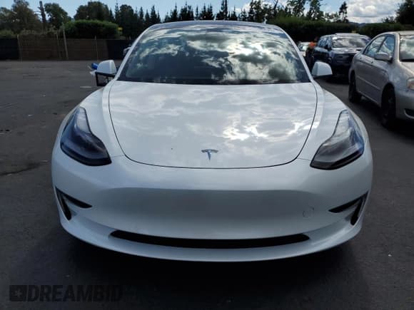 ✅ 2021 Tesla Model 3 Long Range • VIN: 5YJ3E1EB5MF004003 • Lot: 56908295. Wystawiony na Copart z przebiegiem 52 918 mil. Bezpłatny archiwum sprzedaży aukcyjnych z USA i szczegółowy raport historii pojazdu na DreamBid. Zdjęcie 5.