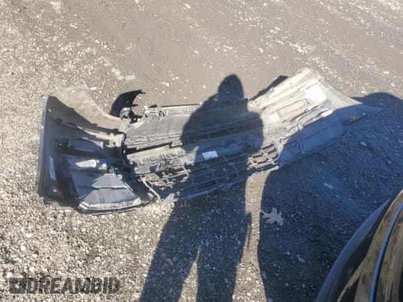 ✅ 2021 Porsche Macan • VIN: WP1AA2A53MLB05089 • Lot: 82544645. Listed on Copart with 38,805 mi. Free auction sales archive from the USA and detailed vehicle history report at DreamBid. Image 13.