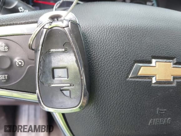 ✅ 2020 Chevrolet Traverse LS • VIN: 1GNERFKW2LJ147684 • Lot: 42789208. Listed on IAAI with 131,966 mi. Free auction sales archive from the USA and detailed vehicle history report at DreamBid. Image 11.