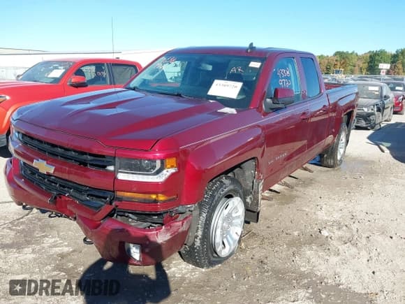 ✅ 2017 Chevrolet Silverado 1500 LT • VIN: 1GCVKREC4HZ116932 • Лот: 43389720. Опубликован ранее на IAAI с пробегом 72 108 миль. Бесплатный доступ к архиву аукционных продаж из США и подробный отчёт об истории автомобиля на DreamBid. Изображение 21.