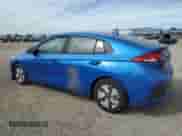 ✅ 2018 Hyundai Ioniq Blue • VIN: KMHC65LC6JU097757 • Лот: 82177064. Размещён на Copart с пробегом 140 361 миль миль. Получите бесплатный доступ к архиву аукционных продаж из США и посмотрите подробный отчёт об истории автомобиля на DreamBid. Изображение 2.